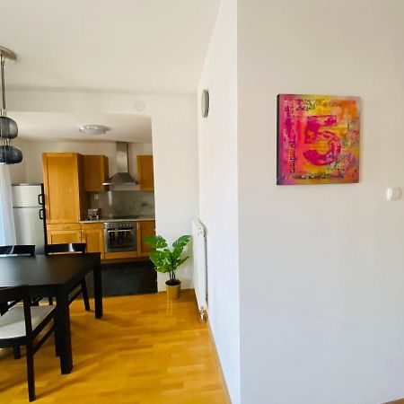 K13 A4.4 Lägenhet Budapest Exteriör bild