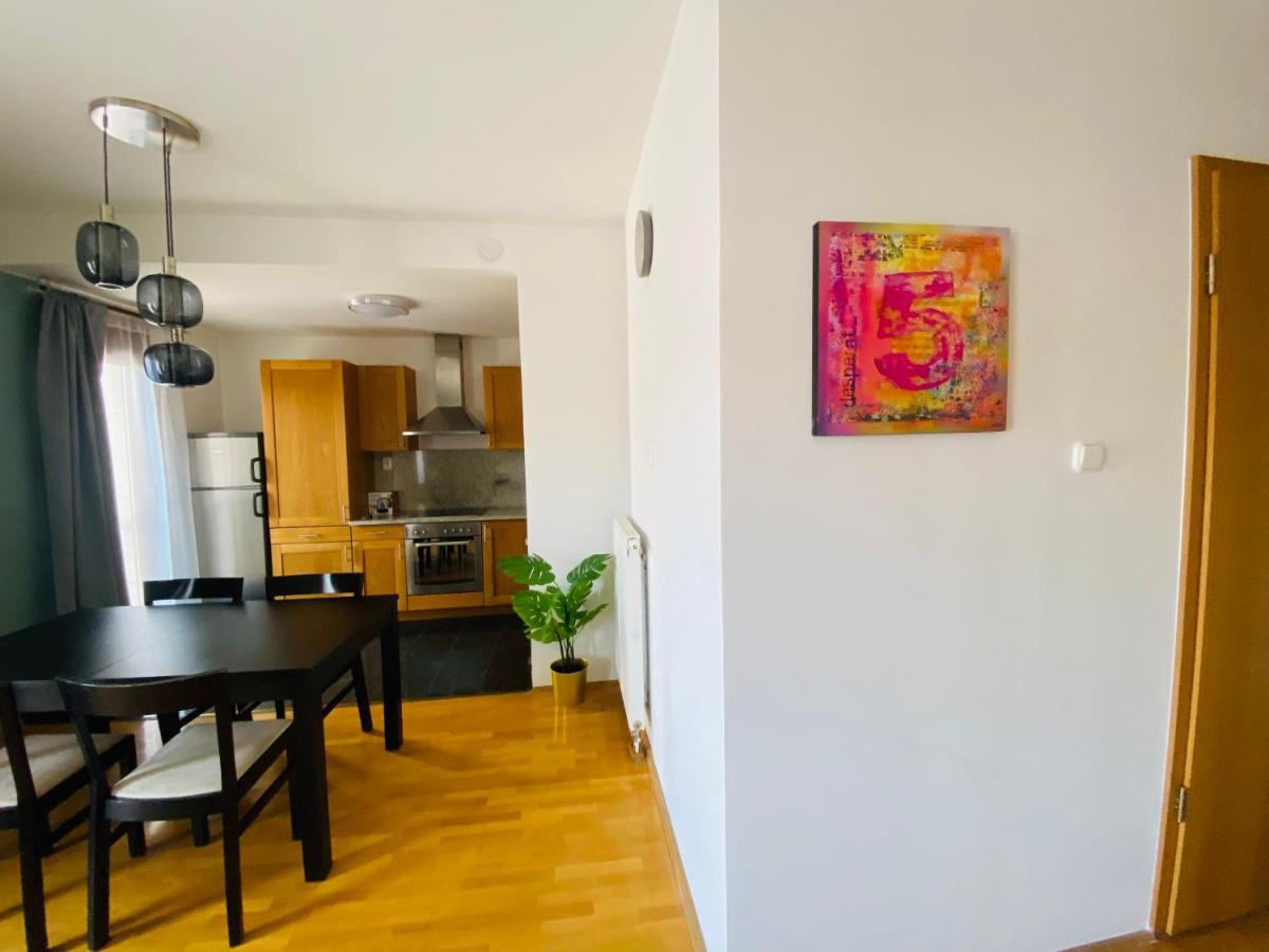 K13 A4.4 Lägenhet Budapest Exteriör bild