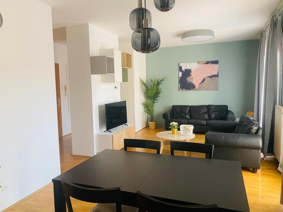 K13 A4.4 Lägenhet Budapest Exteriör bild
