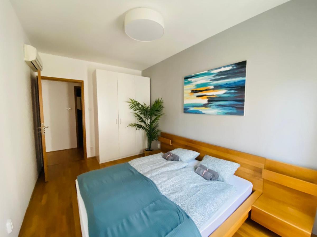 K13 A4.4 Lägenhet Budapest Exteriör bild